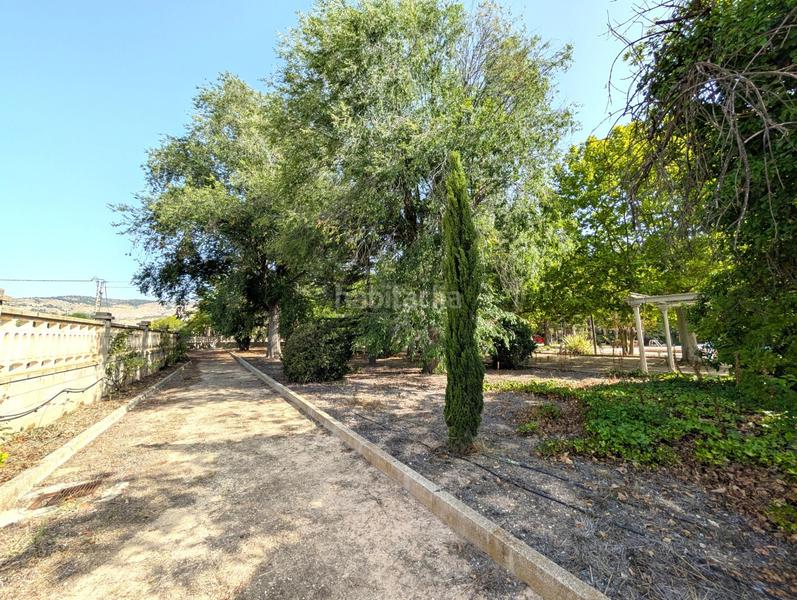 Foto 34c705ff-ce97-413e-8bbc-363b354fecba. Bauernhof mit parking in Onil