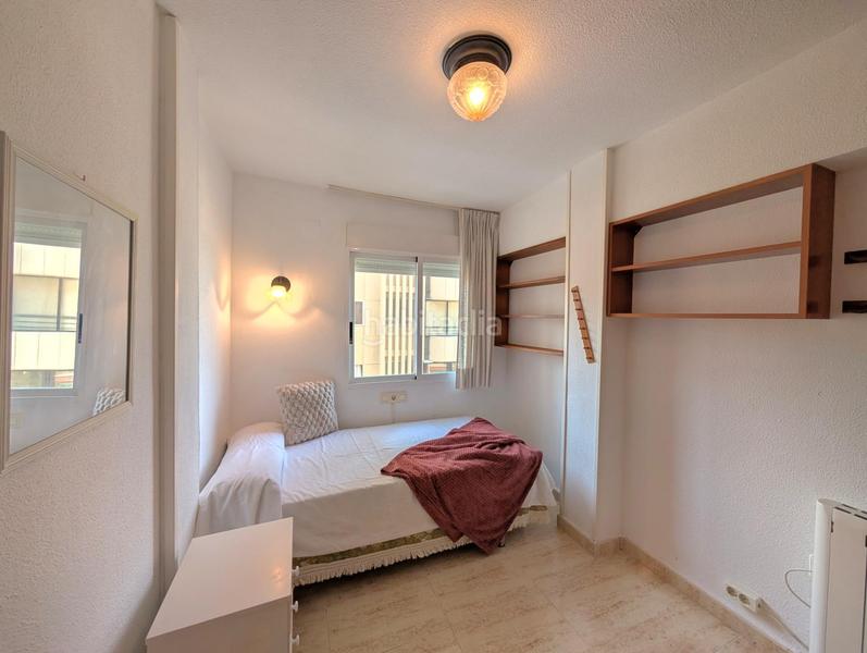Foto 1aaeddc5-1225-420d-a519-662d7d45ac9a. Piccolo appartamento con parcheggio in Playa Levante Benidorm