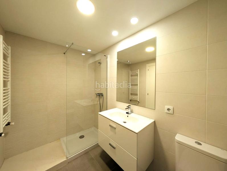 Foto a0ddeb17-736b-4205-be6b-5d8ba1437165. Piso excelente piso en urbanización de lujo en Playa de San Juan en Alicante