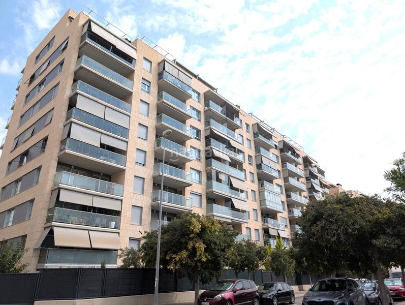 Foto e1fb12a2-e610-4606-8034-b4efa701c57b. Piso excelente piso en urbanización de lujo en Playa de San Juan en Alicante