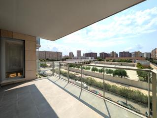 Pis a Calle cat abelardo rigual 10. Excelente piso en urbanización de lujo en playa de san juan