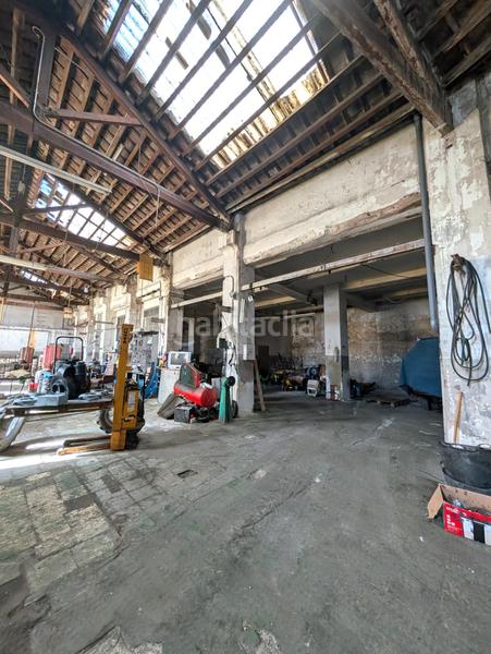 Foto bad4dc14-e14f-4a69-8f6a-8bd676290103. Bâtiment à usage industriel dans Centre-Zona Alta Alcoi