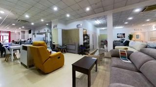Geschäftsraum in Calle ramon gallud. Oportunidad retail local premium en c ramón gallud  rentabilidad