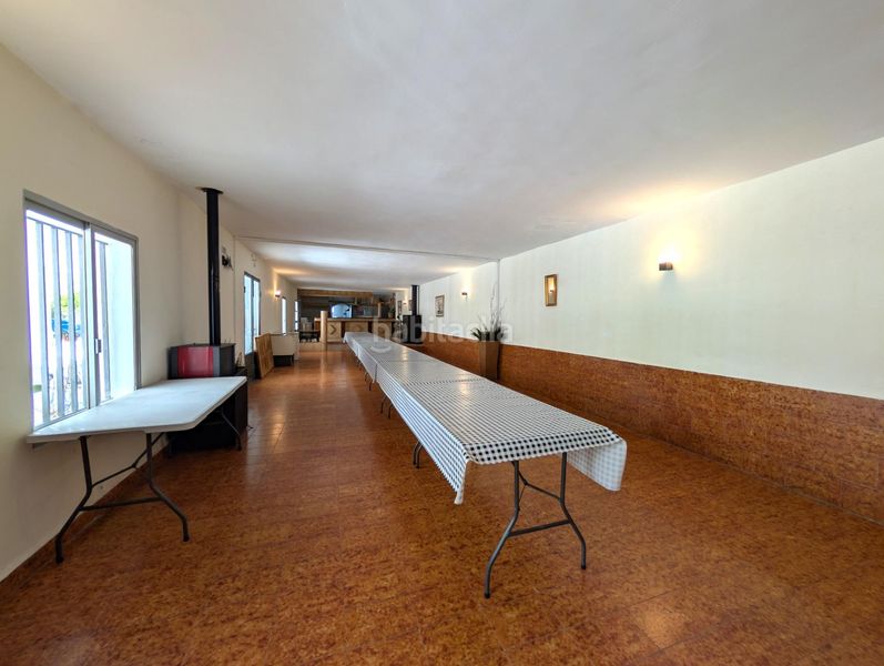 Foto 05742ff6-e583-4493-8f04-15ebd25c4651. Xalet amb aparcament a Cortes-Huertas Madrid