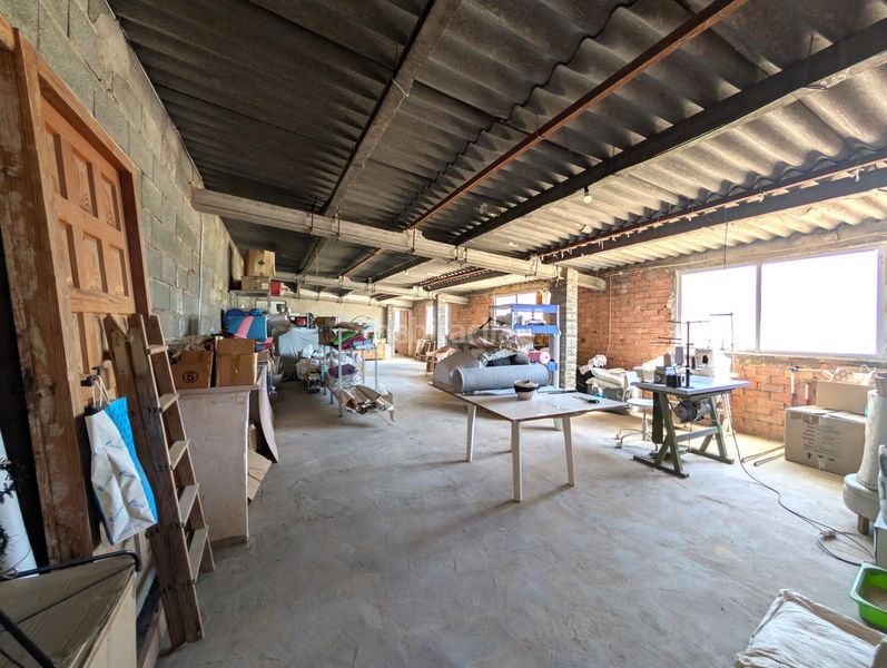 Foto 87935dc3-8666-4b3a-9095-b7a7bf4a7cce. Xalet amb aparcament a Cortes-Huertas Madrid