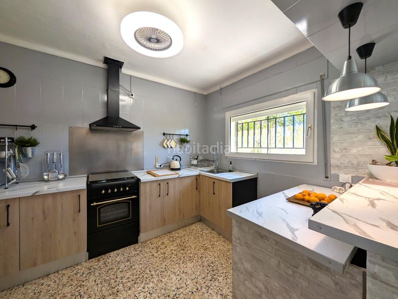 Foto a42359a4-a14b-4b01-ab4e-68b06262fd6d. Xalet amb aparcament a Cortes-Huertas Madrid