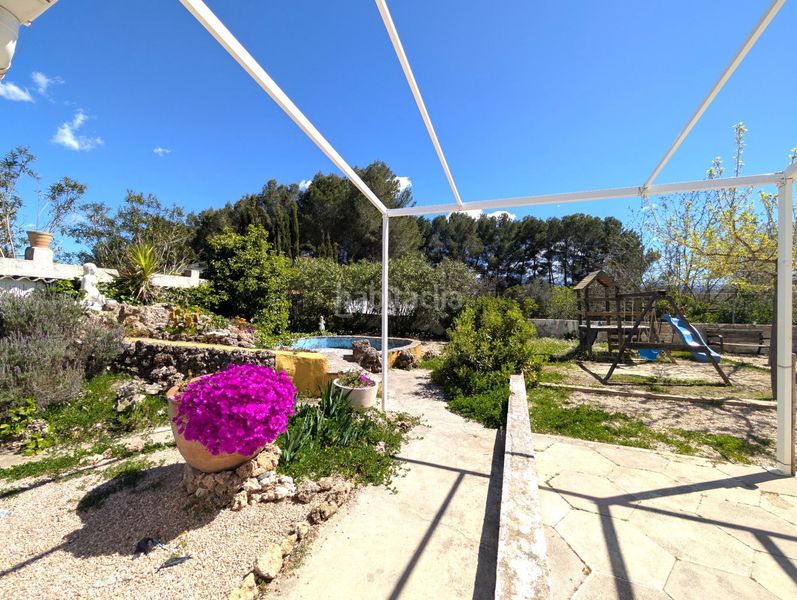 Foto a4672fec-2644-44ef-998a-cb81703d236f. Xalet amb aparcament a Cortes-Huertas Madrid