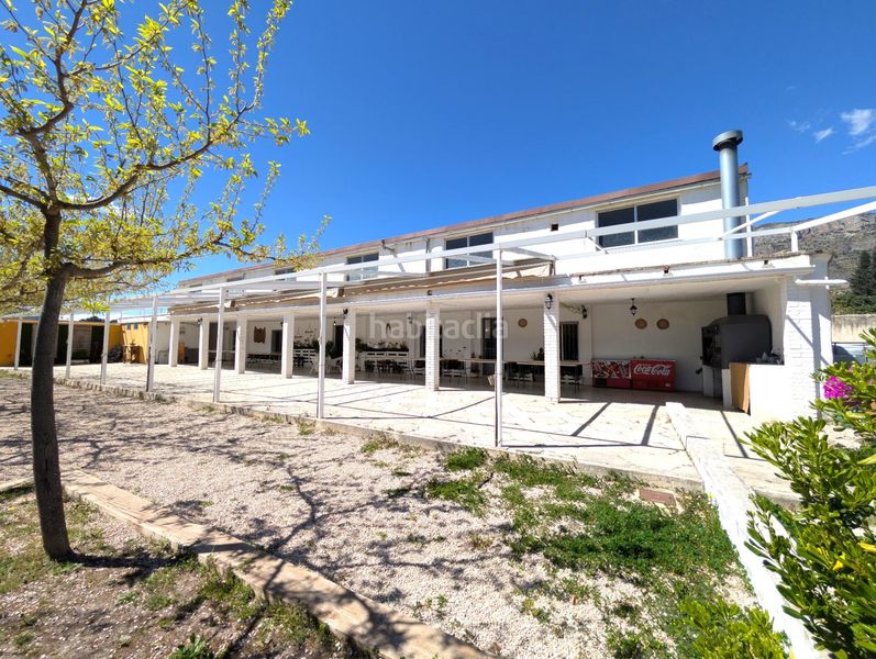 Foto d48039b1-b506-46a0-b2d1-11d4f227eba9. Xalet amb aparcament a Cortes-Huertas Madrid