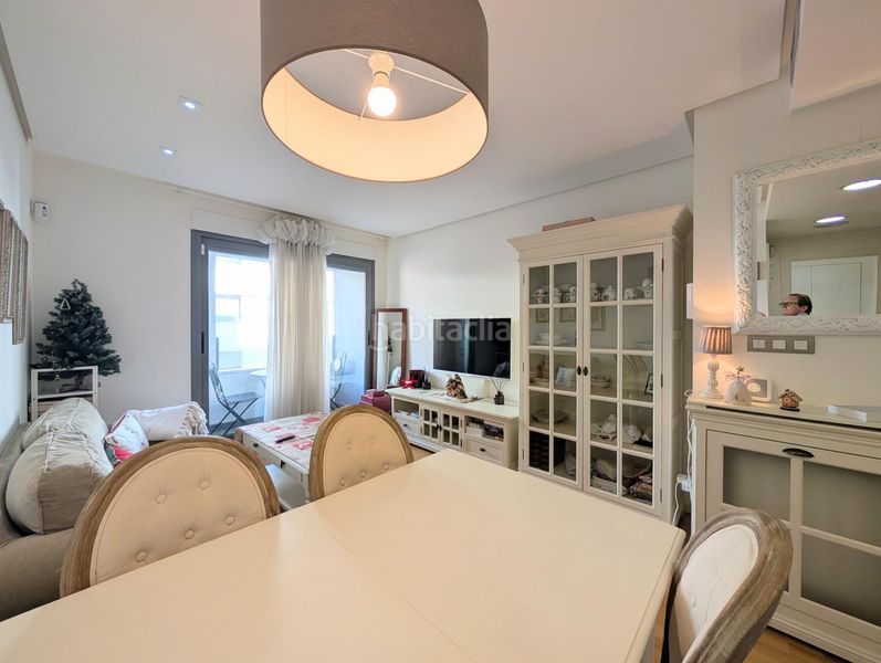 Foto 740dd633-058e-493f-b779-7c74b6592f0c. Appartement dans avenida de la alameda de camilo sesto 7 dans Alcoi