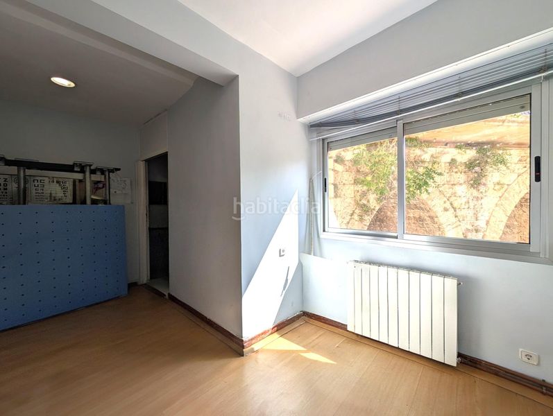 Foto b95d8e2a-8d2d-4b56-ad6e-43066fed9365. Oficina a Centre-Zona Alta Alcoi