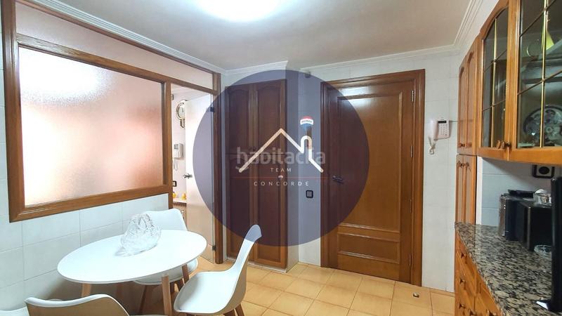 Foto 9883ee5b-5c27-4fe7-a126-edf5c91e946f. Pis a pintor gisbert 2 a Centre-Zona Alta Alcoi