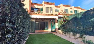 Reihenhaus en Golf Baha. Oportunidad en venta chalet adosado en sierra cortina finestrat