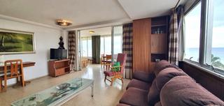Apartment in Playa Levante. Magnífico apartamento de 143 metros en primera línea de la playa