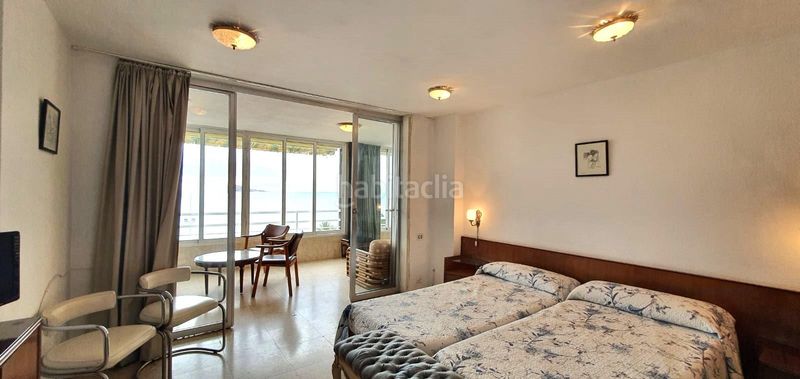 Foto abcb84ac-812f-4110-882f-c9cfcf7f36c4. Apartament amb aparcament piscina a Playa Levante Benidorm