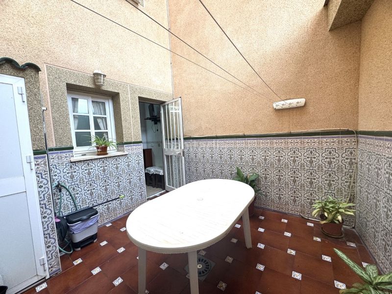 Foto 7985d851-a04d-403a-bf0f-ac0ae20d9636. Casa a Bajadilla - Fuente Nueva Algeciras