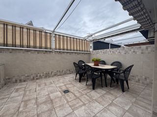 Casa  Calle juan guerrero diaz. Casa 3 habitaciones  3 hab. auxiliares venta estepona