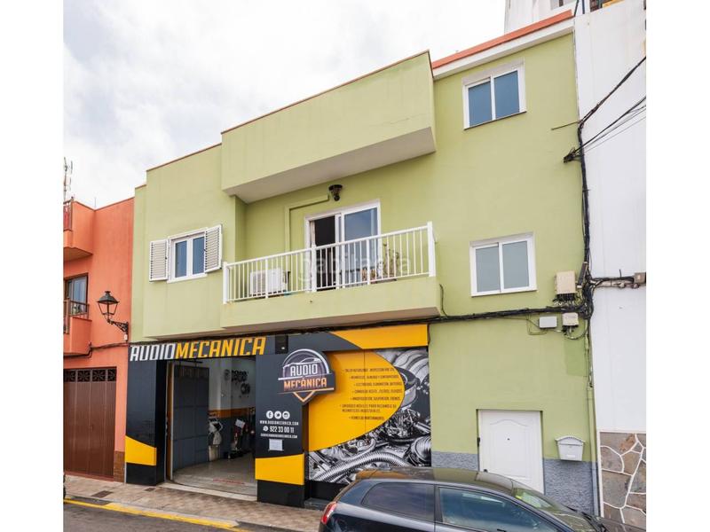 Foto f5f0ac15-6fce-4ff7-9eab-2f40f86f84c8. Piso en la cancela 13 exclusiva vivienda con amplia terraza, azotea privativa y vistas al mar y al teide en Orotava (La)