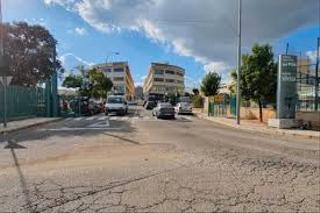Traspàs Local Comercial a Calle congreso 11t