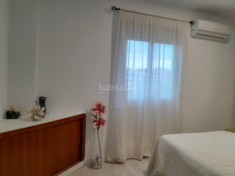 Foto 674f0014-d0a6-464b-b0d0-8d565a809b71. Flat with heating in colores - entreparques Sevilla