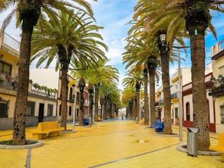 Edifici a Plaza nuestra señora de los ángeles 12