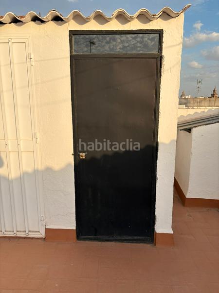 Foto 56dd10cf-84ba-4047-a372-e09e7264dc44. Piso en San Gil Sevilla