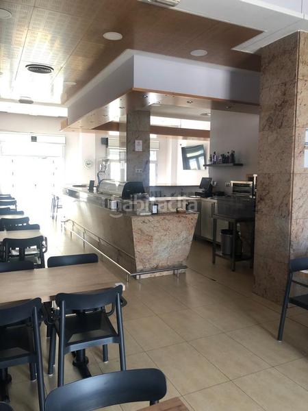 Foto 6bddeef3-6475-4dca-b985-125d76fdaba8. Local comercial en n/a oportunidad de compra de negocio con licencias en Sevilla