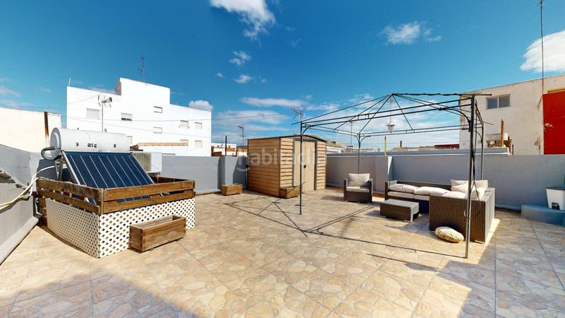 Foto 3e2c4a57-9461-4722-8da5-dc2e39db2827. Maison avec parking dans Zona la Ermita Torrent