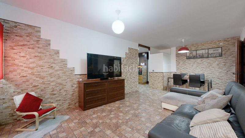 Foto 9563a394-d893-4b30-9d7b-18f58c7d5fa5. Maison avec parking dans Zona la Ermita Torrent