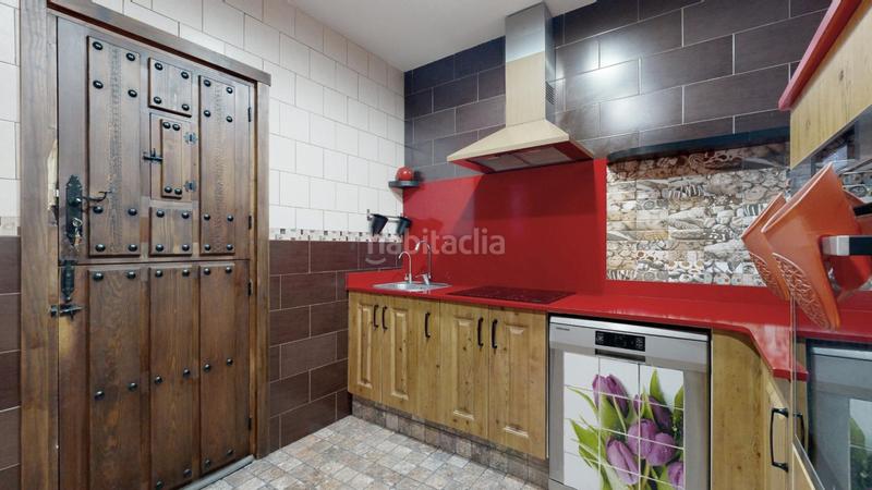 Foto e0b5af01-3a2b-4602-8918-bf94b5679851. Maison avec parking dans Zona la Ermita Torrent