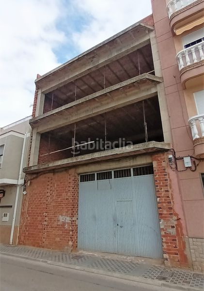 Foto 04445d7f-1ff1-45f2-872c-f799c21f8c78. Casa a Nules