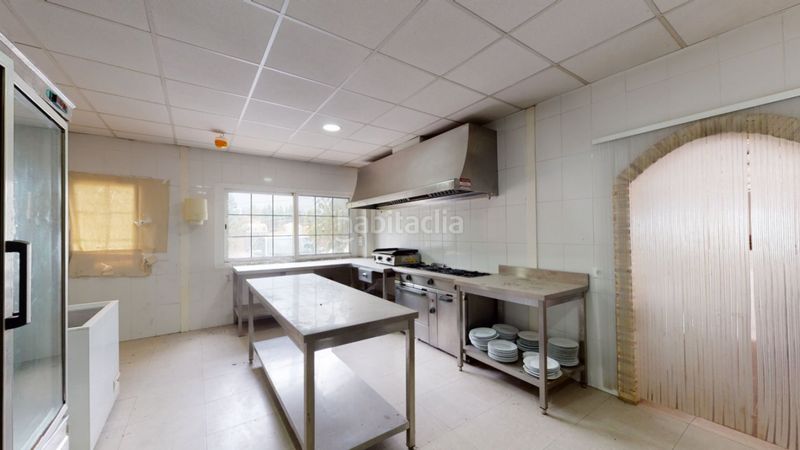Foto 0cc57ee6-2a8b-4604-8f8b-4efd7d1cd9c9. Local commercial dans Los Felipes-Corral de Carmelo Chiva