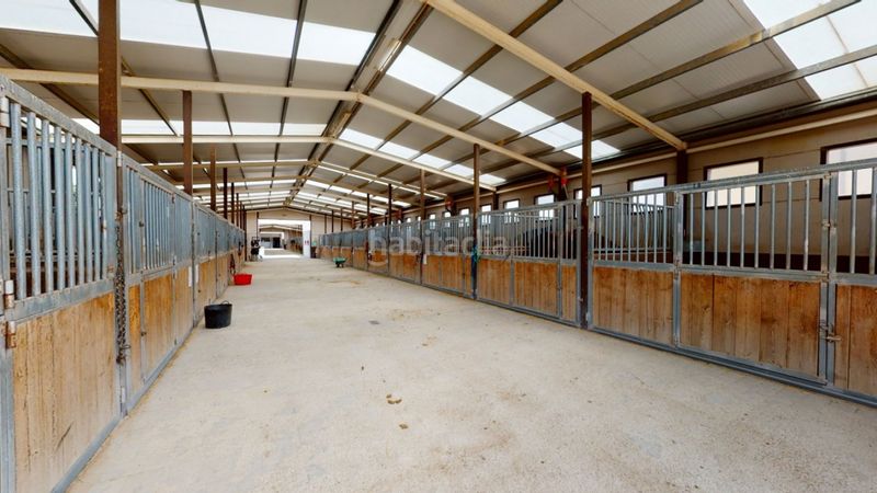 Foto 4c248f96-c60c-4d12-a2b4-c53521e69054. Local commercial dans Los Felipes-Corral de Carmelo Chiva