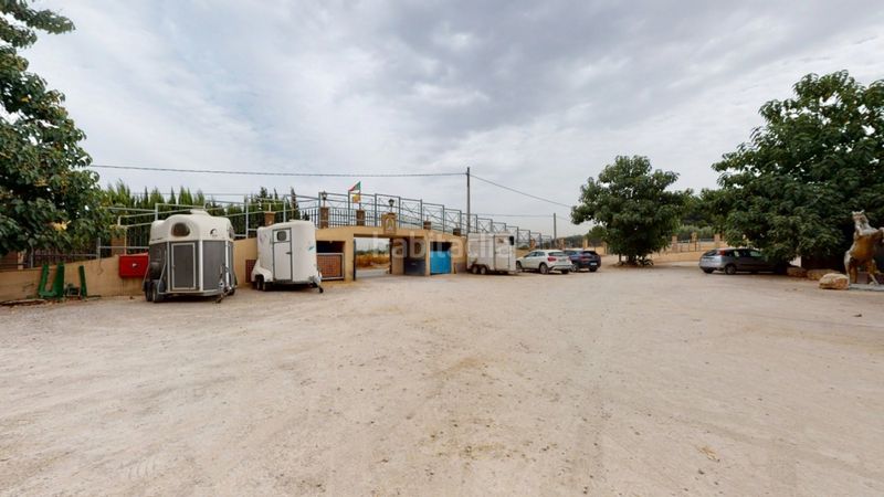 Foto eee49e07-fedf-4e9c-9a9f-fa9e84b9164d. Local commercial dans Los Felipes-Corral de Carmelo Chiva