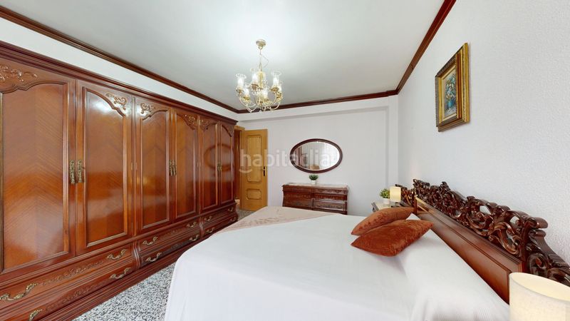 Piso amplio y luminoso piso de 140 m2 con 4 habitaciones, balcón amplio y ascensor. estás buscando la vivienda perfecta que al verla te en Valencia - Imagen 33