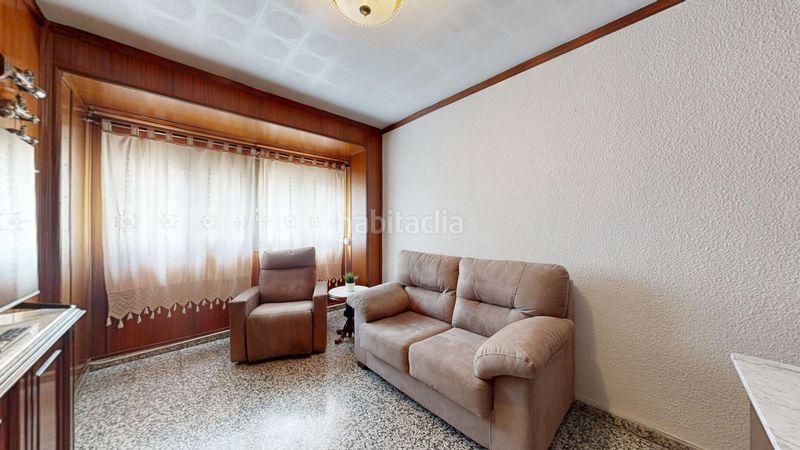 Piso amplio y luminoso piso de 140 m2 con 4 habitaciones, balcón amplio y ascensor. estás buscando la vivienda perfecta que al verla te en Valencia - Imagen 36