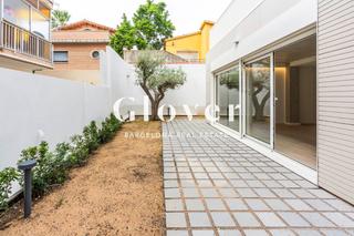 Ground floor in Montmar