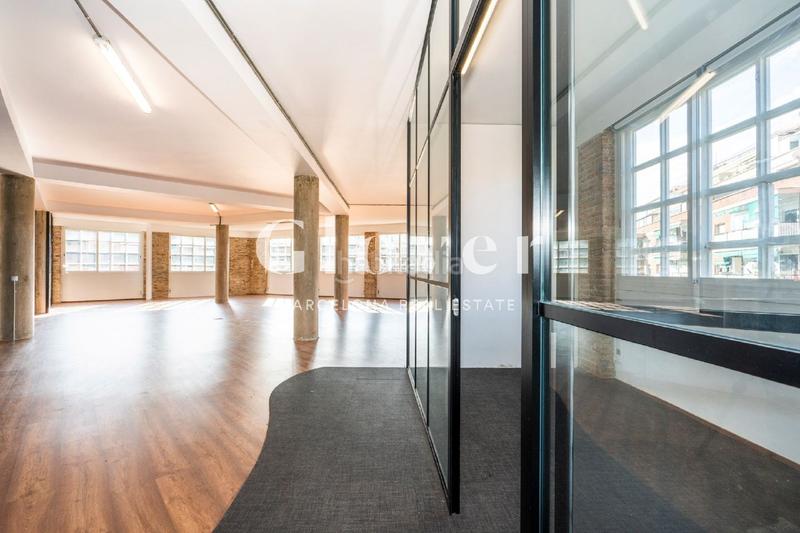 Foto ec27ec1e-4776-4701-a716-ea94bdced125. Location bureau dans Sants Barcelona