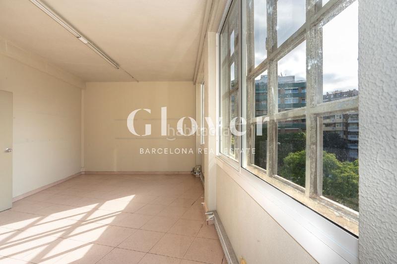 Foto 6444c837-3b28-4d03-8853-76c80130241f. Miete büro in Sants Barcelona