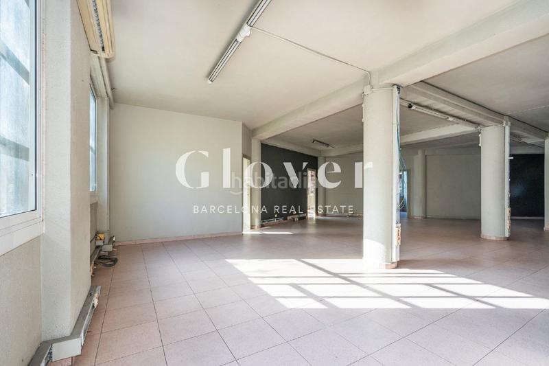 Foto 53569969-153d-4357-9368-1b43bc6f7d6b. Alquiler oficina en Sants Barcelona