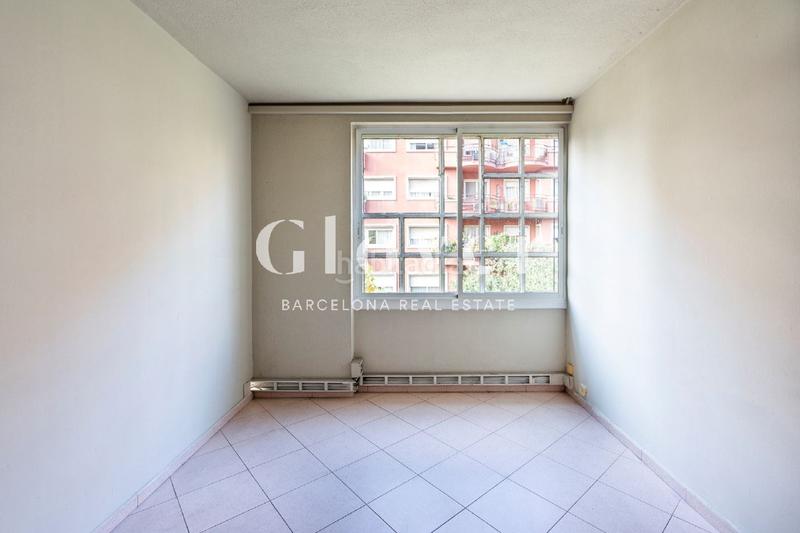 Foto 68b8736d-9489-44a4-a98f-fee51d7a1662. Alquiler oficina en Sants Barcelona