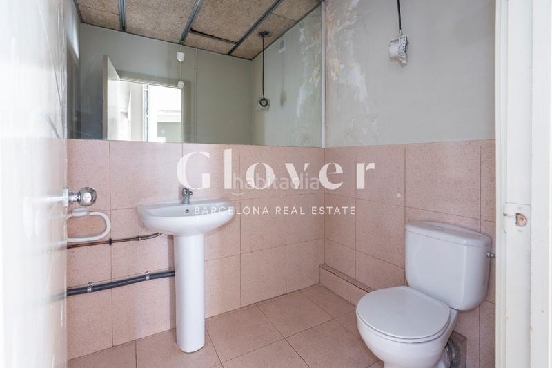 Foto bb14a426-faed-44ba-937f-d5fcaf7160b6. Alquiler oficina en Sants Barcelona