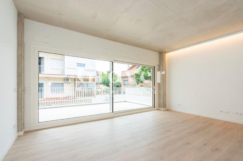 Foto ea9efb6d-8bbf-4ae7-a015-c616d891fef7. Location appartement avec chauffage parking dans Montmar Castelldefels