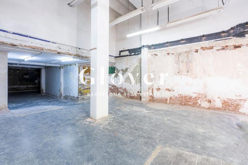 Foto 5e6d5283-08bd-4790-b722-7820c8dee684. Alquiler local comercial en Sant Antoni Barcelona