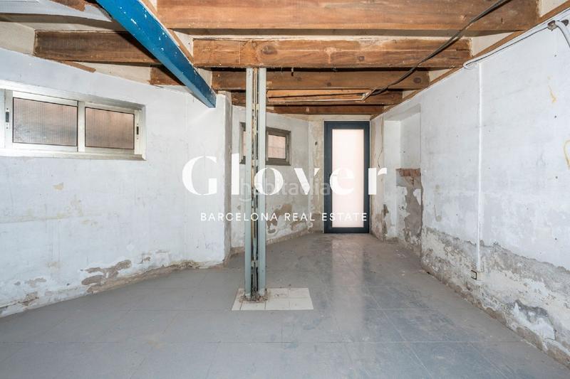 Foto 1fad6621-2b36-4ec2-a90f-b05e587f90e2. Lloguer local comercial a Sant Antoni Barcelona