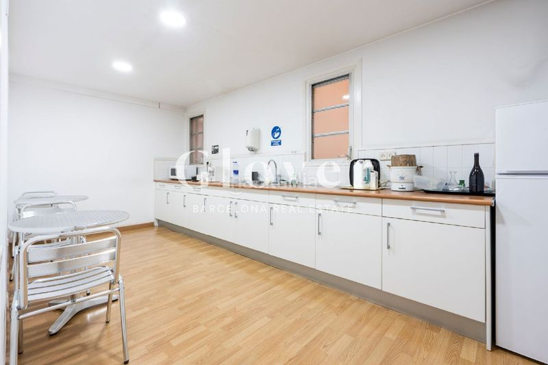 Foto 1d340f45-b9f5-401f-ac96-91afc6bed7d5. Rent office space with heating in Dreta de l´Eixample Barcelona