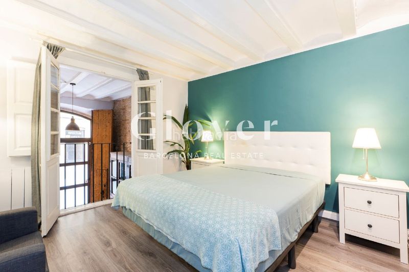 Foto 4f9f388f-9cbb-4c80-b8ea-8e4d9bf724aa. Planta baixa a Raval Barcelona