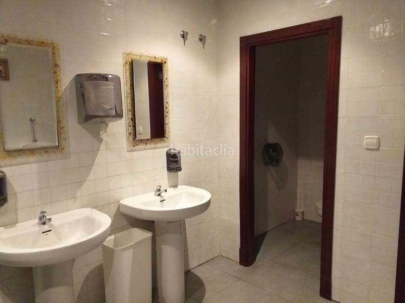 Foto b9a5b4af-b18b-4b15-bda3-73ee37853ffa. Location bâtiment à usage industriel dans Almeiras Culleredo