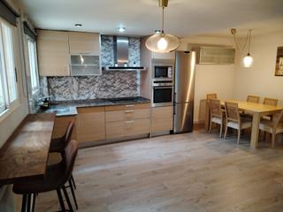 Rez-de-chaussée  Rúa xuncal. Apartamento en excelente estado a 50 metros de la playa de santa
