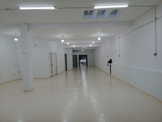 Local Comercial en Sagrada Familia. Reformado. pr�ximo a ronda de outeiro y avda. finisterre