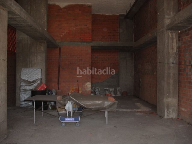 Foto 375b1076-a11e-4a12-b771-81efd06e2480. Planta baixa a Los Rosales Coruña (A)